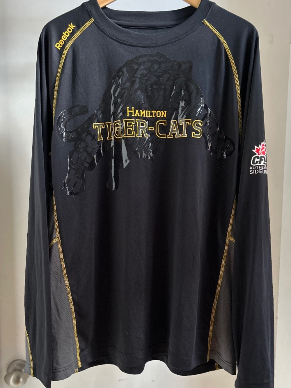 Hamilton Tiger-Cats Reebok CFL Authentic Sideline Long Sleeve Large